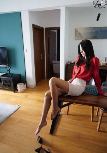 欧美连续剧女人出轨_DVD在线播放