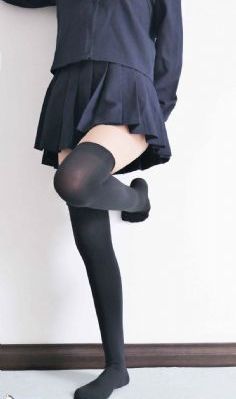 欧美色3751图视频_超清迅雷电影在线