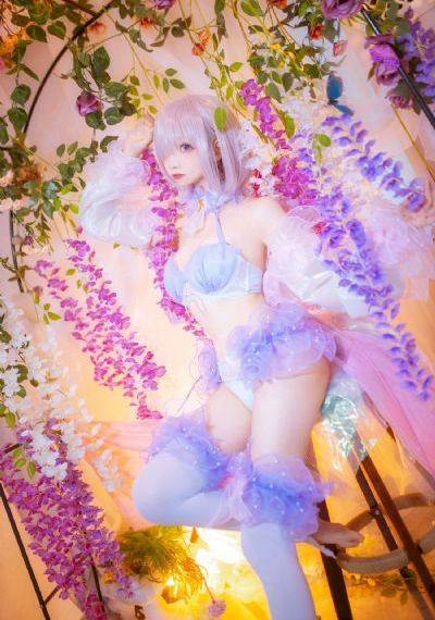 亚洲精品蜜乳理论在线_蓝光全集免费播放