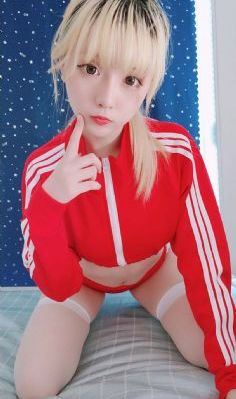 国产成人综合色青青草_BD英语在线观看完整版