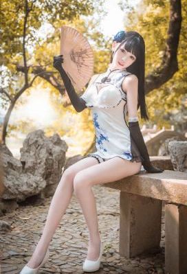 宝贝坐在腿上写作业h_影视大全免费在线观看播放