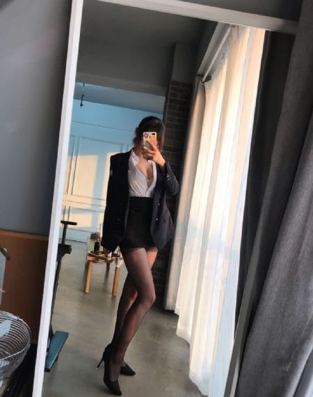 欧美蕾丝情趣秀_BD韩语电影完整版