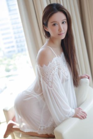 欧美性感黑丝美女_蓝光电影完整版在线观看