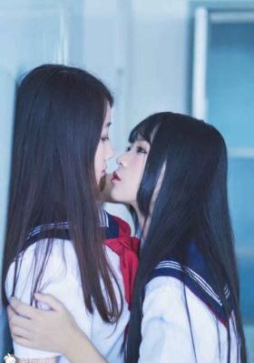 两个人的免费hd完整版直播_DVD最新电影在线观看