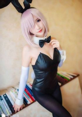 欧美男士礼服_超清全集免费观看