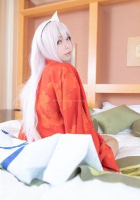 亚洲欧美制度丝袜_全集无删减版高清免费观看