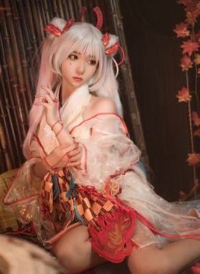 日韩美女照片对比_国产剧高清完整版